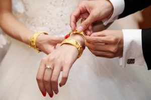 vàng và tiền cưới là tài sản chung hay riêng