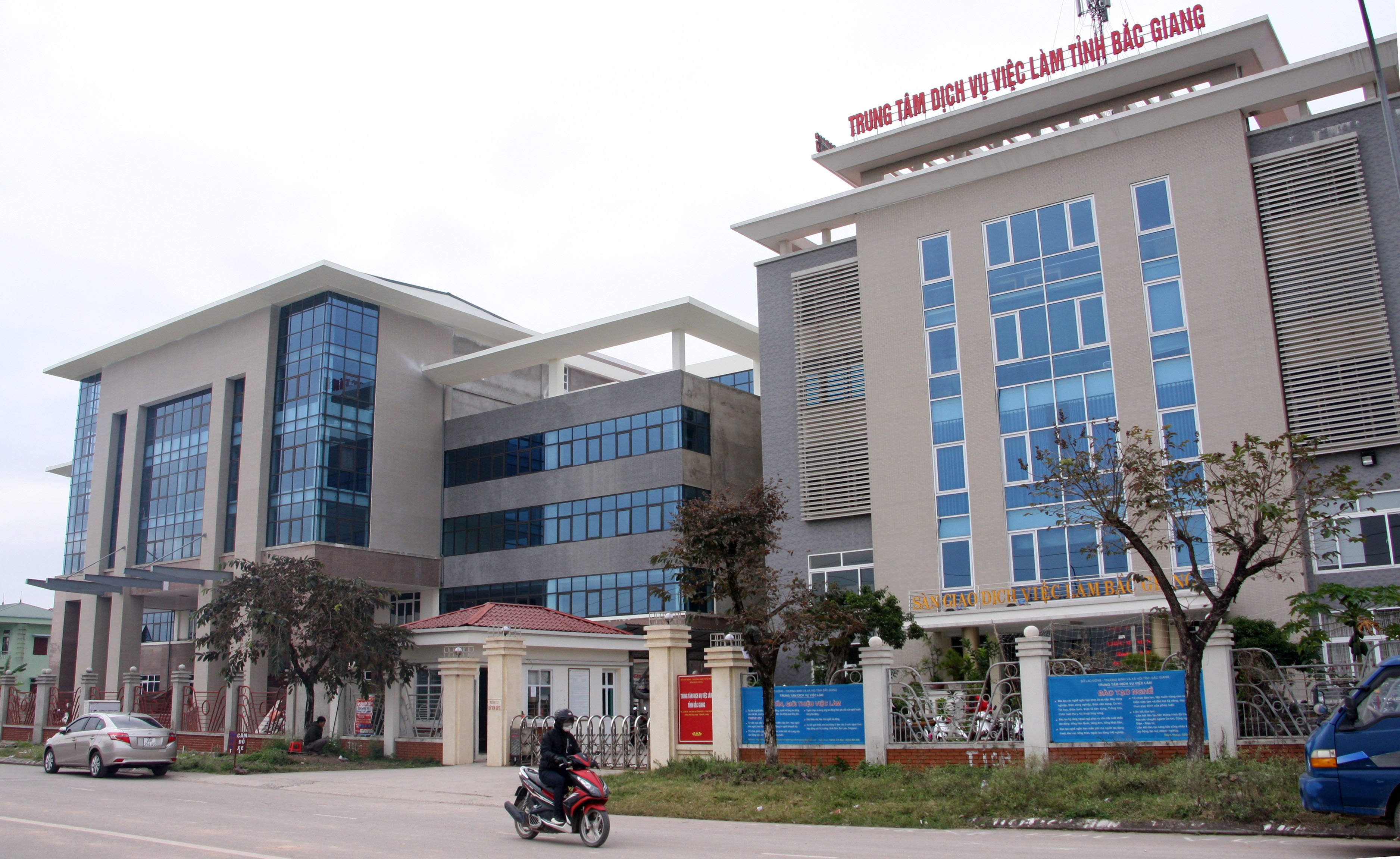 Trung tâm dịch vụ việc làm tỉnh Bắc Giang