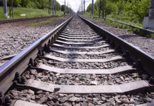 Tội đưa vào sử dụng các phương tiện giao thông đường sắt không bảo đảm an toàn