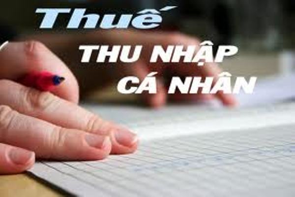 Các trường hợp được miễn thuế TNCN hoặc lệ phí trước bạ liên quan đến đất đai.