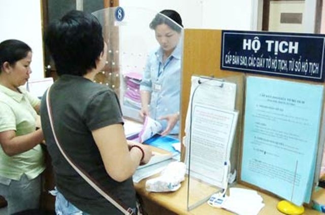 Đăng ký khai sinh cho con khi cha mẹ không đăng ký kết hôn