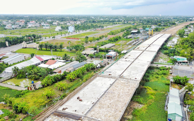 Trách nhiệm chuyển từ đất trồng lúa sang đất hàng năm