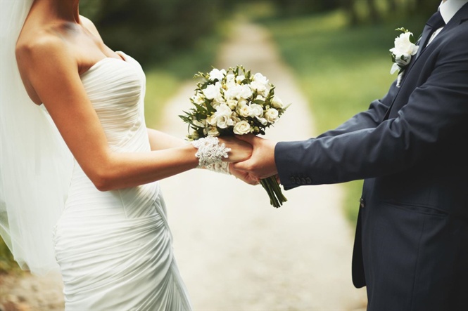 Thủ tục cấp lại giấy đăng kí kết hôn như thế nào